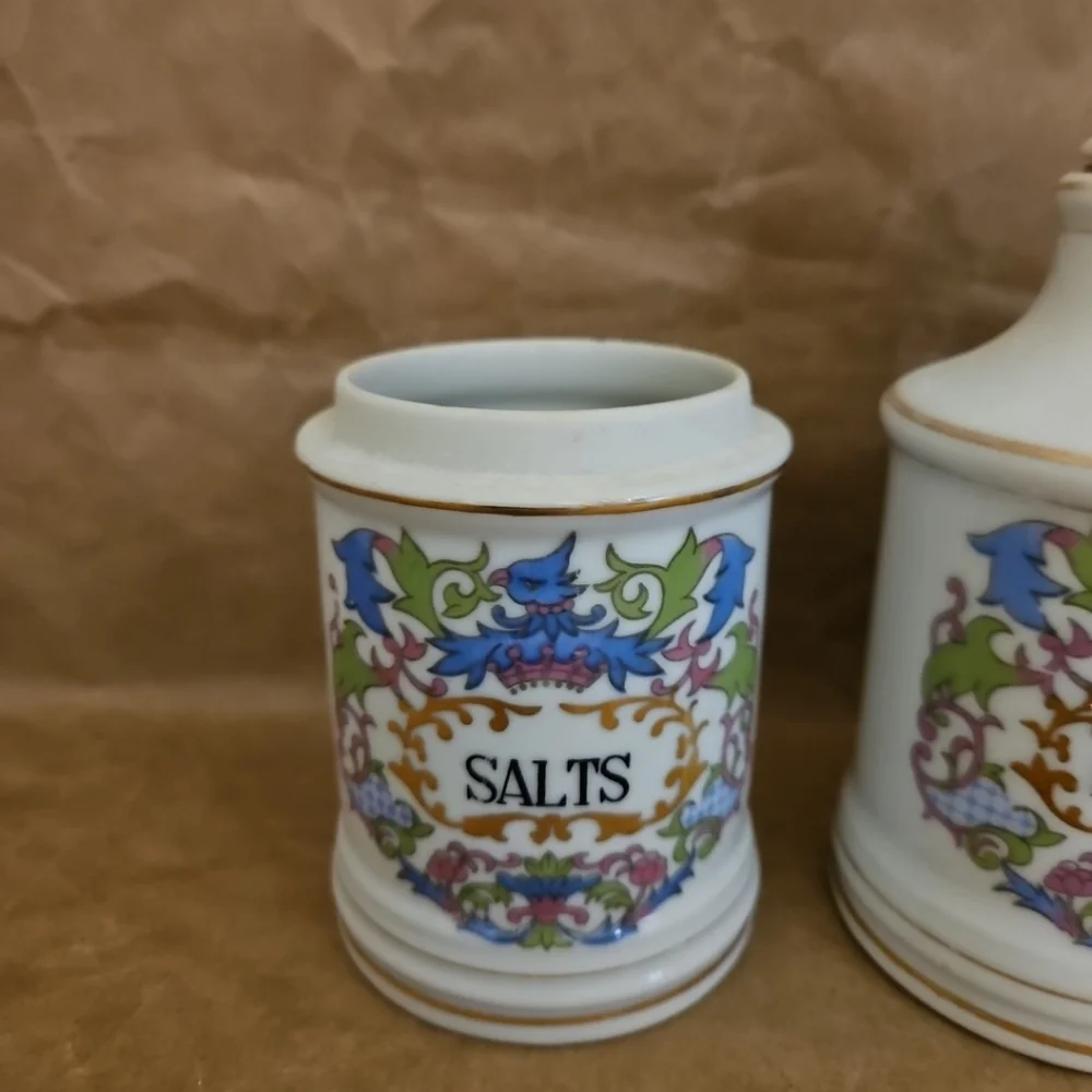 Vintage Apothecary Jars Peroxide Salts Cotton Bathroom Vanity Gold Trim